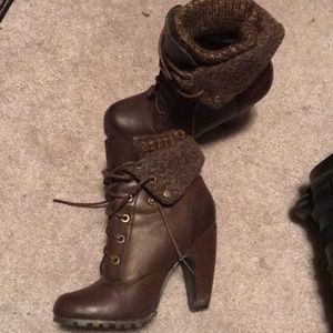 High heeled boots. Worn once. In great condition!